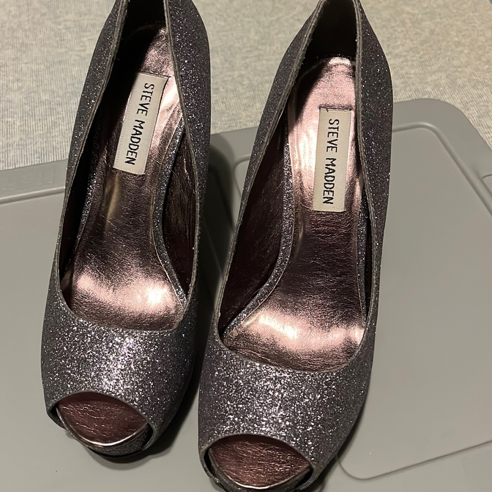 Steve Madden heels